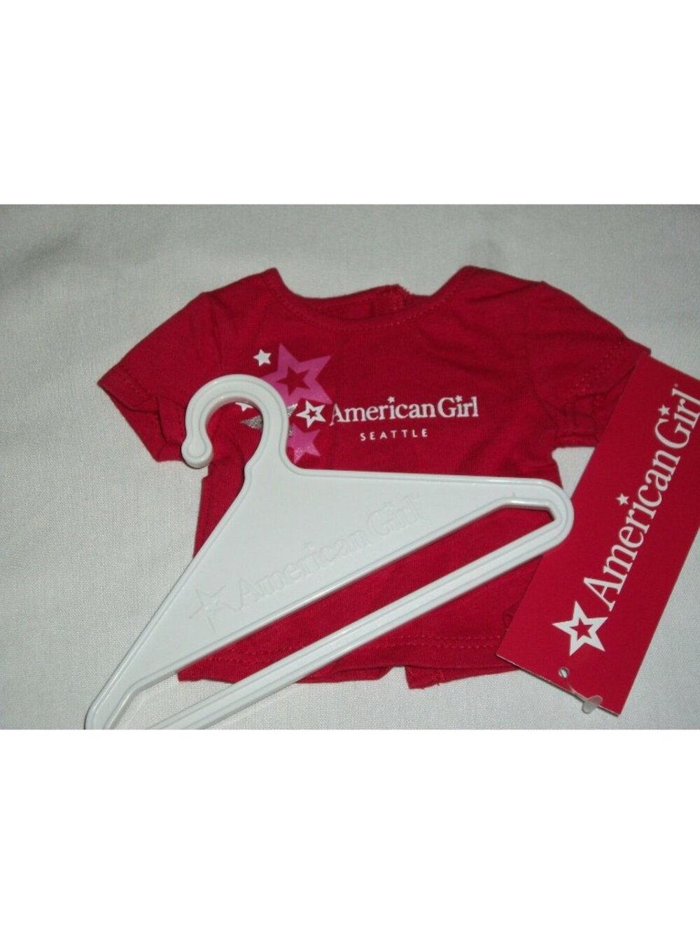 AG American Girl Place Seattle Silver Foil Star Red Tee Dolls T-Shirt Hanger WA